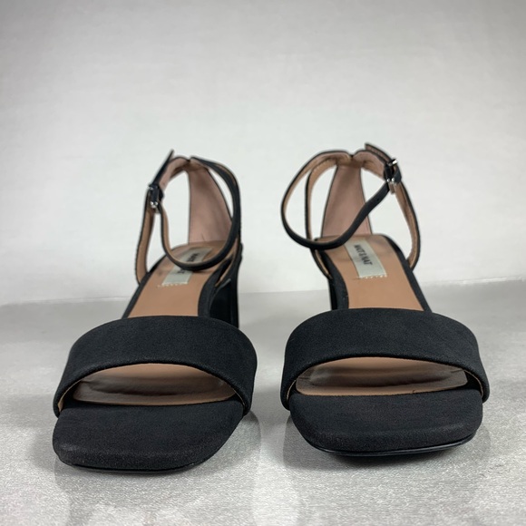 NWT Matt & Nat Women’s Elodie Square Toe Heeled Sandal in Black Size 5 - Picture 4 of 9